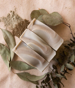 Spa Dead Sea Mud Tea Tree, Eucalyptus & Mint Signature Handcrafted Palm Oil Free Soap