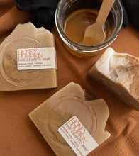 Load image into Gallery viewer, Honey Pumpkin Limited Autumn Handcrafted Soap
