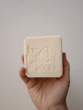 Load image into Gallery viewer, Pre-Order! Double Tallow Bar with Oats &amp; Tea Tree
