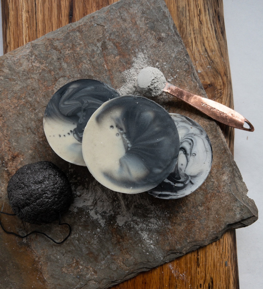 Clarity Charcoal, Bentonite, & Tea Tree Face Soap